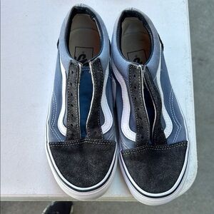 Vans Men's Blue and Black Sneakers